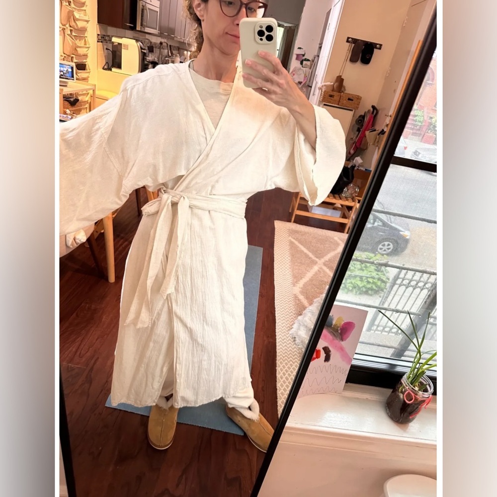 ⚛️ Avy & Co. ⚛️Long PETA Cape AU One Size Buttermil - Picture 2 of 5